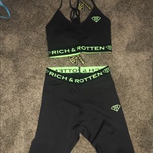 Sports bra leggings set